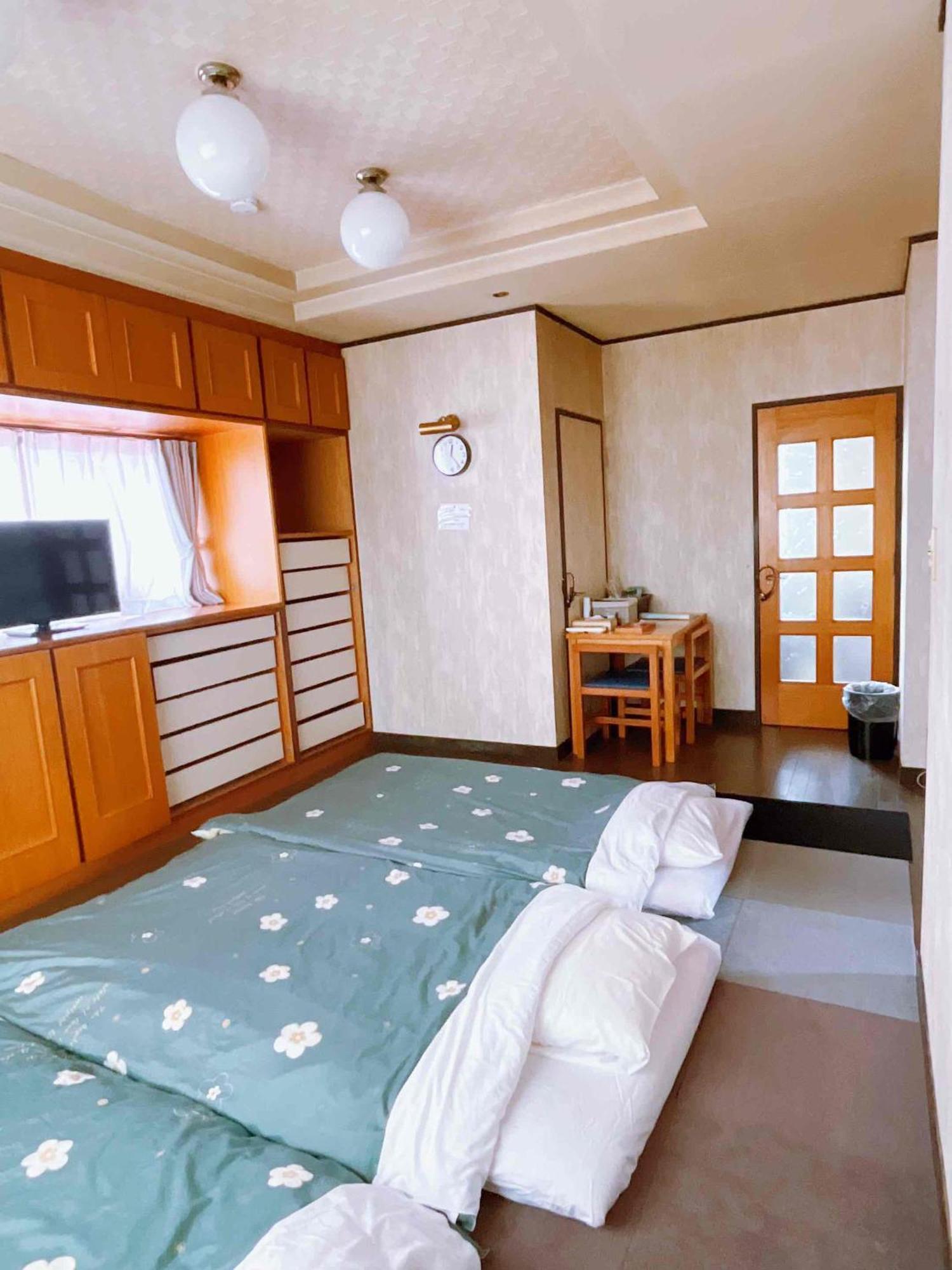 T&T Fujiyama Guest House Fujiyoshida Εξωτερικό φωτογραφία